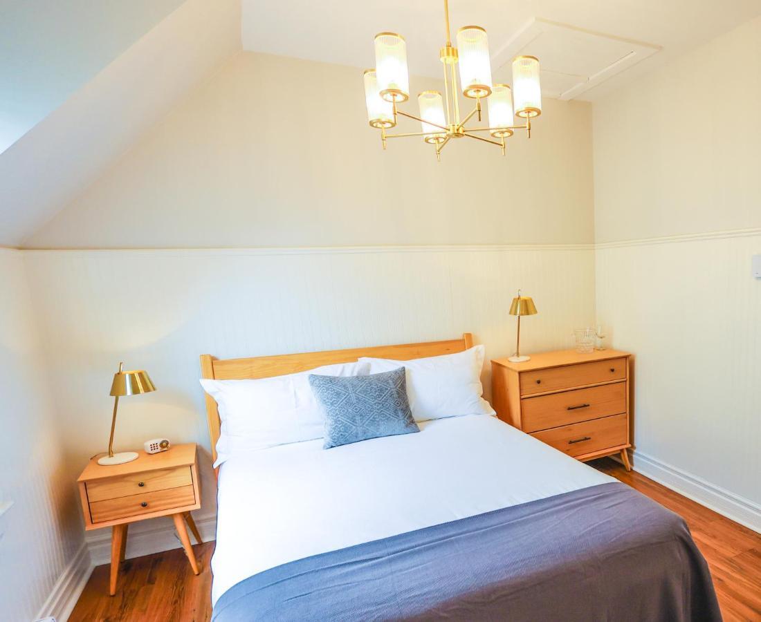 Mahone Bay Bed And Breakfast ภายนอก รูปภาพ